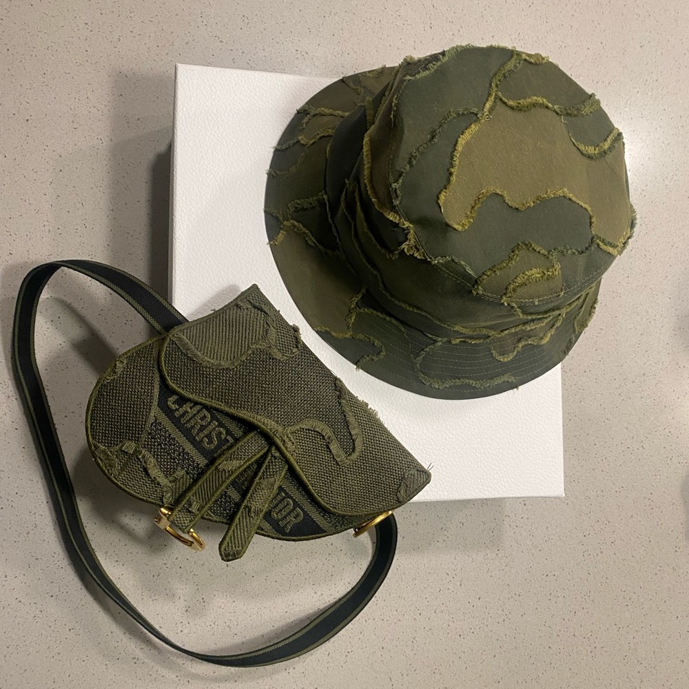 Authentic green Dior waist saddle bag
